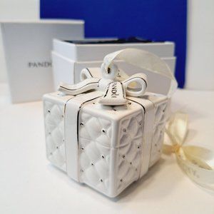 Pandora Porcelain Gift Box Christmas Ornament 2016 Limited Edition